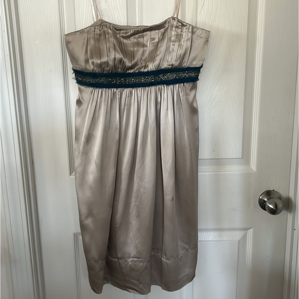 BCBG STRAPLESS DRESS